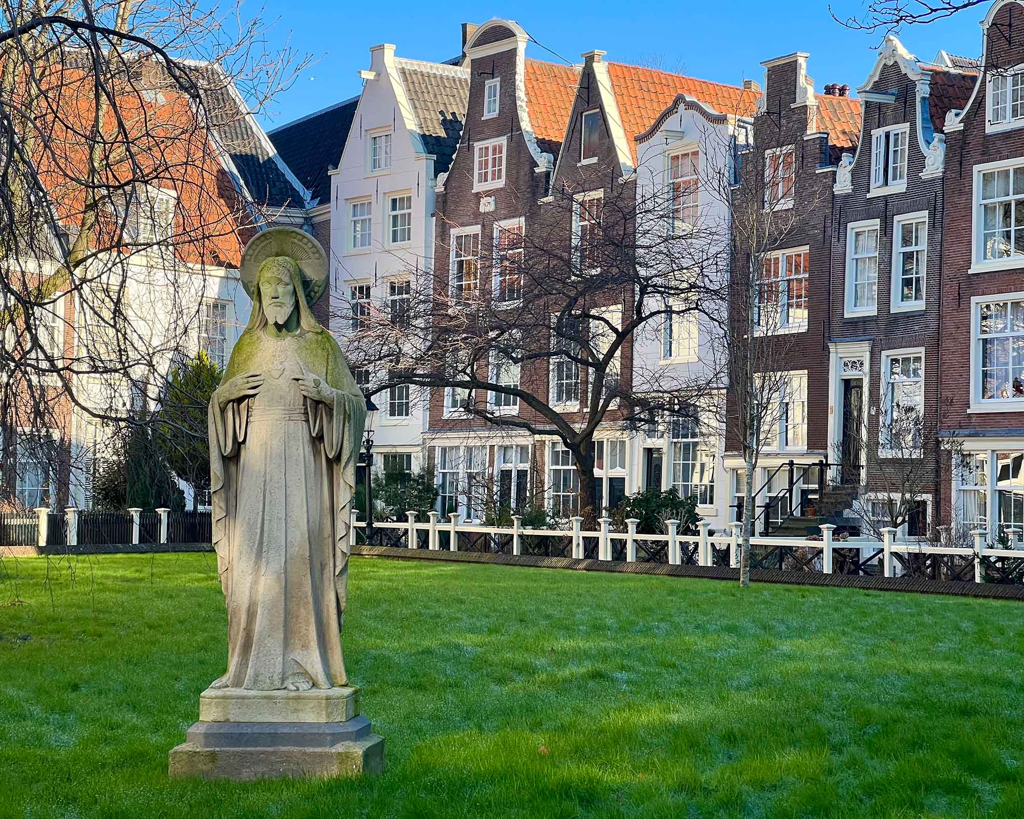 Statue in Amsterdam