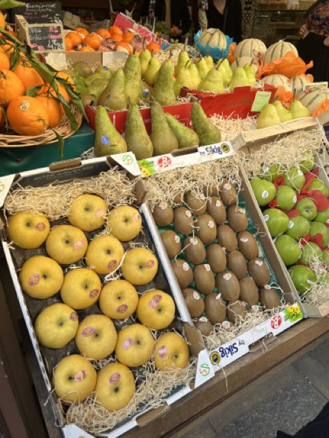 Fruit stand near Place de Vosges